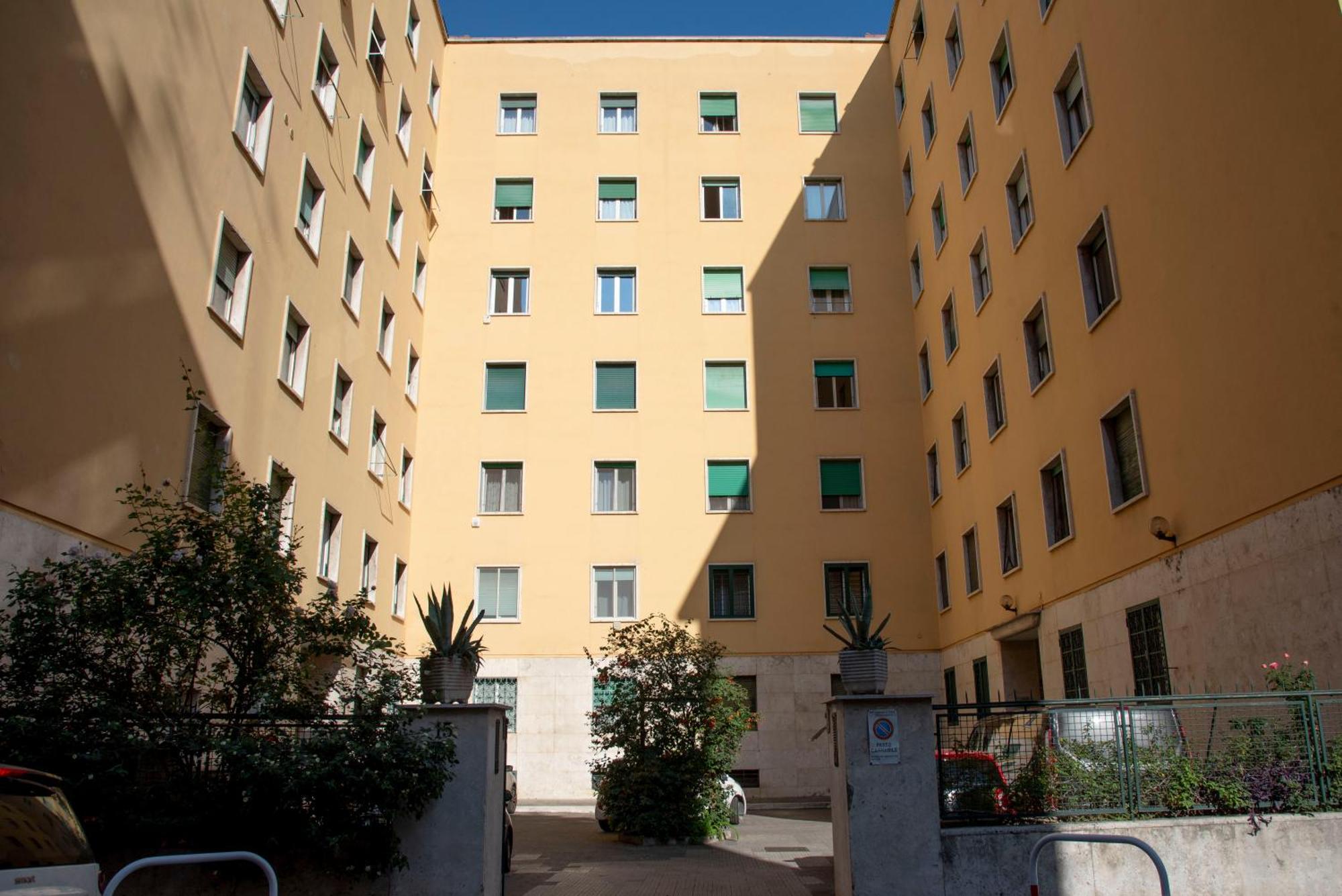 Piazzabolognastay Рим Екстер'єр фото
