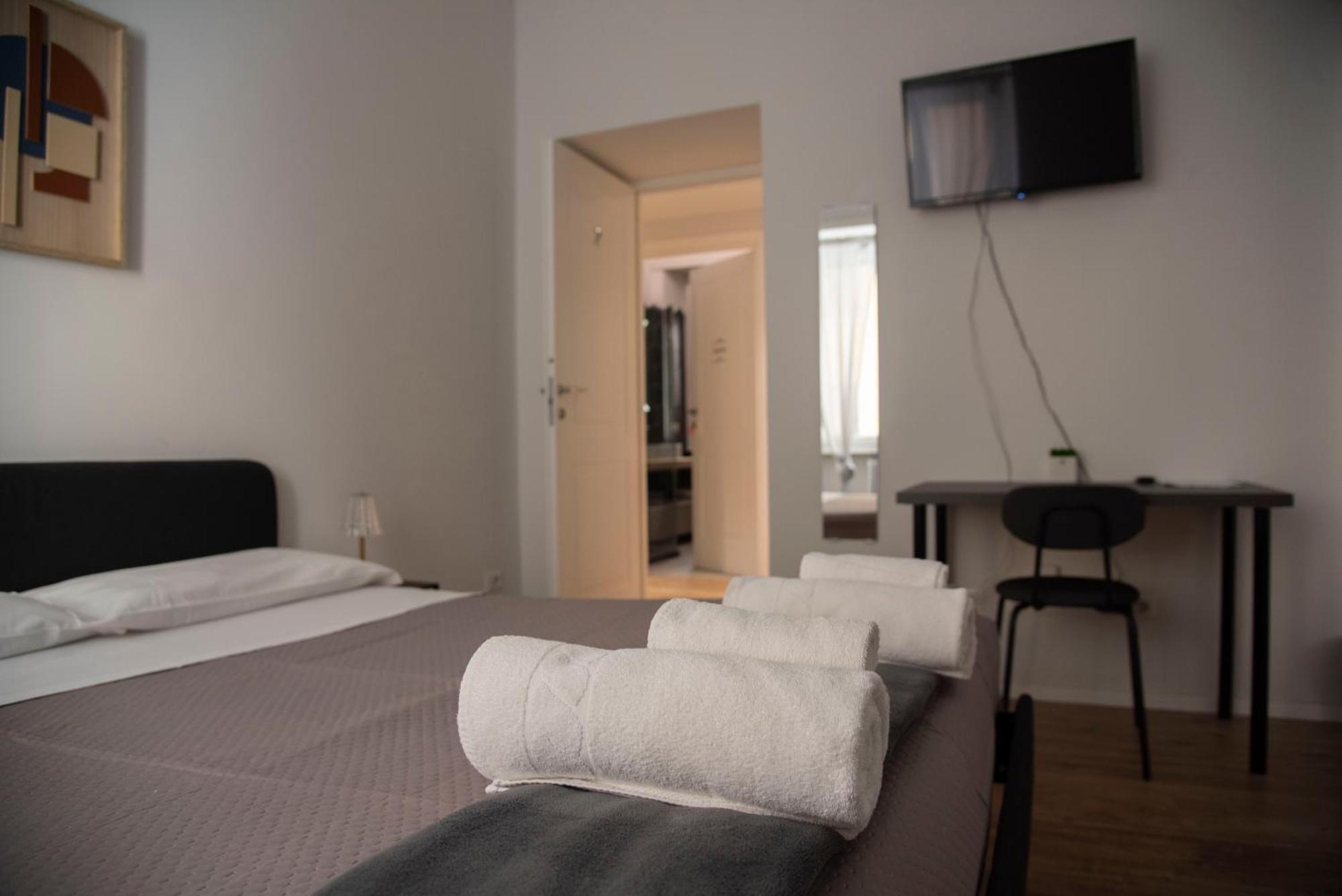 Piazzabolognastay Рим Екстер'єр фото
